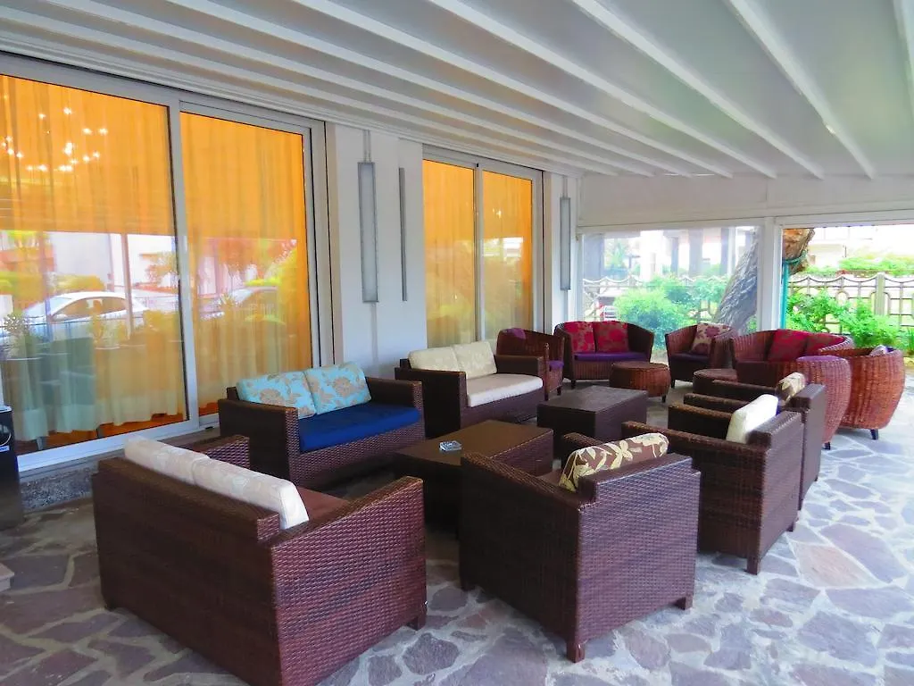 לידו די סביו Hotel Vallechiara 2*, לידו די סביו